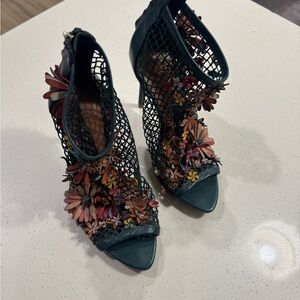 Vintage Floral Mesh Heels